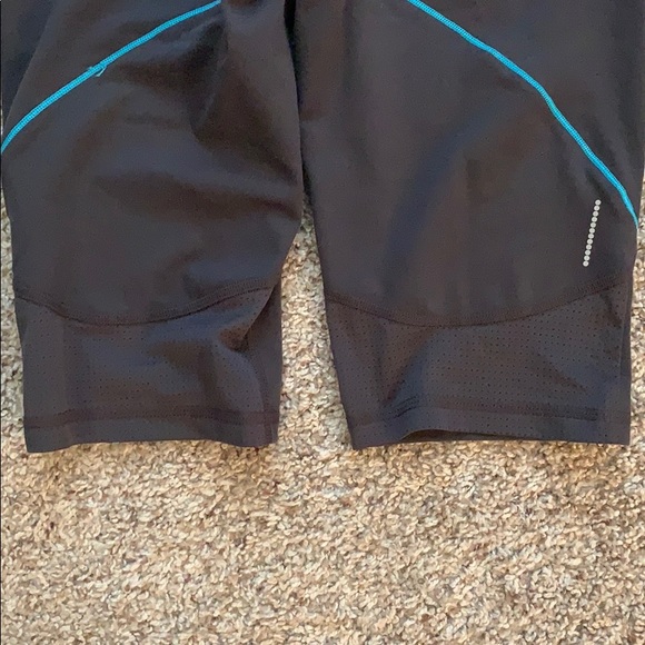 Champion size medium crop jogging yoga pants navy - Picture 4 of 5